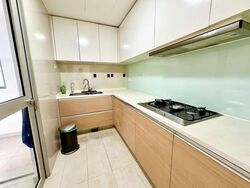 Sea Esta (D18), Condominium #597892451
